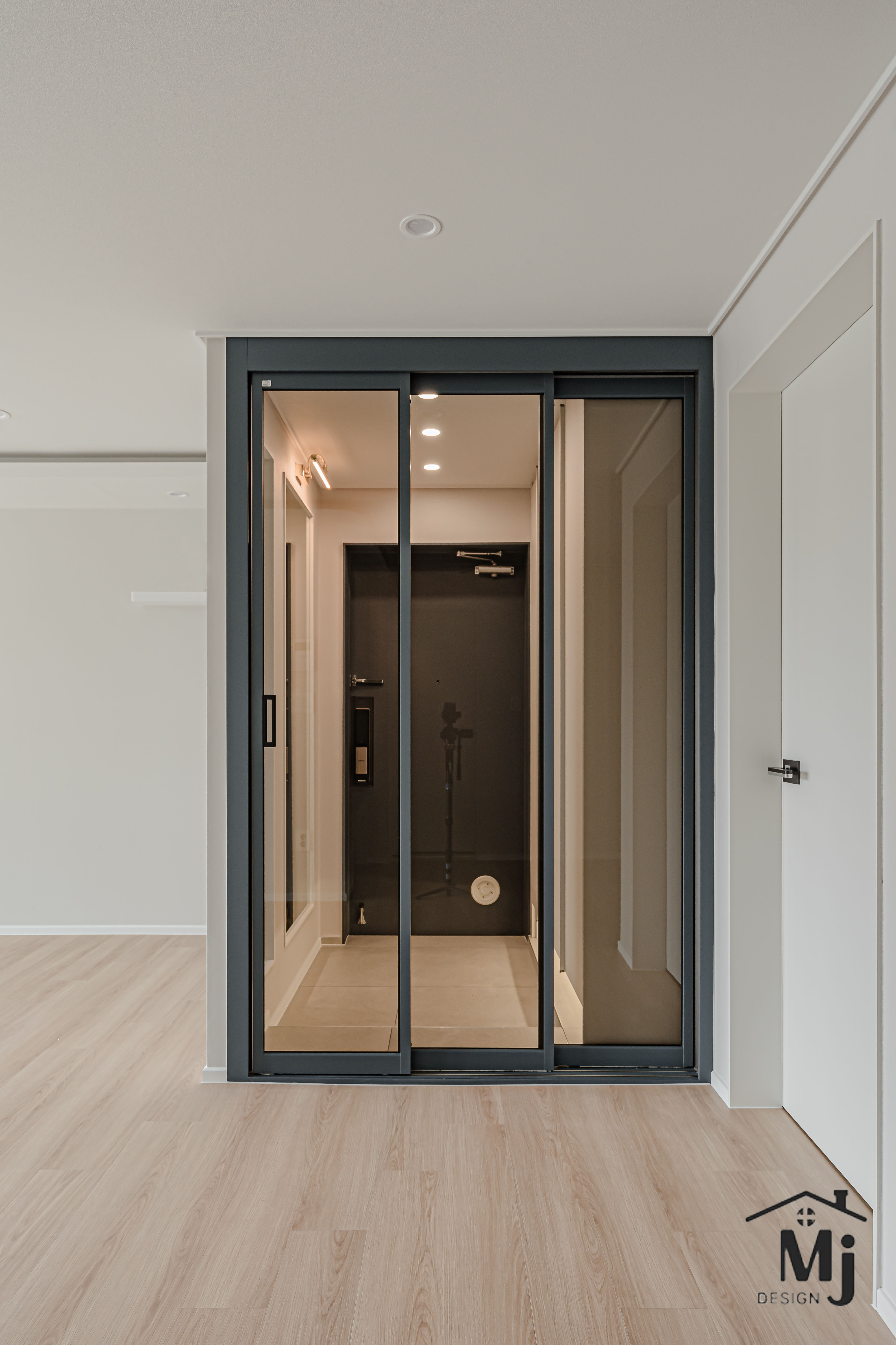 /user/m/mjdesign1837/editor/2404/574483b781fba63aaf377c85b8563000_1712564773_6472.jpg 이미지크게보기