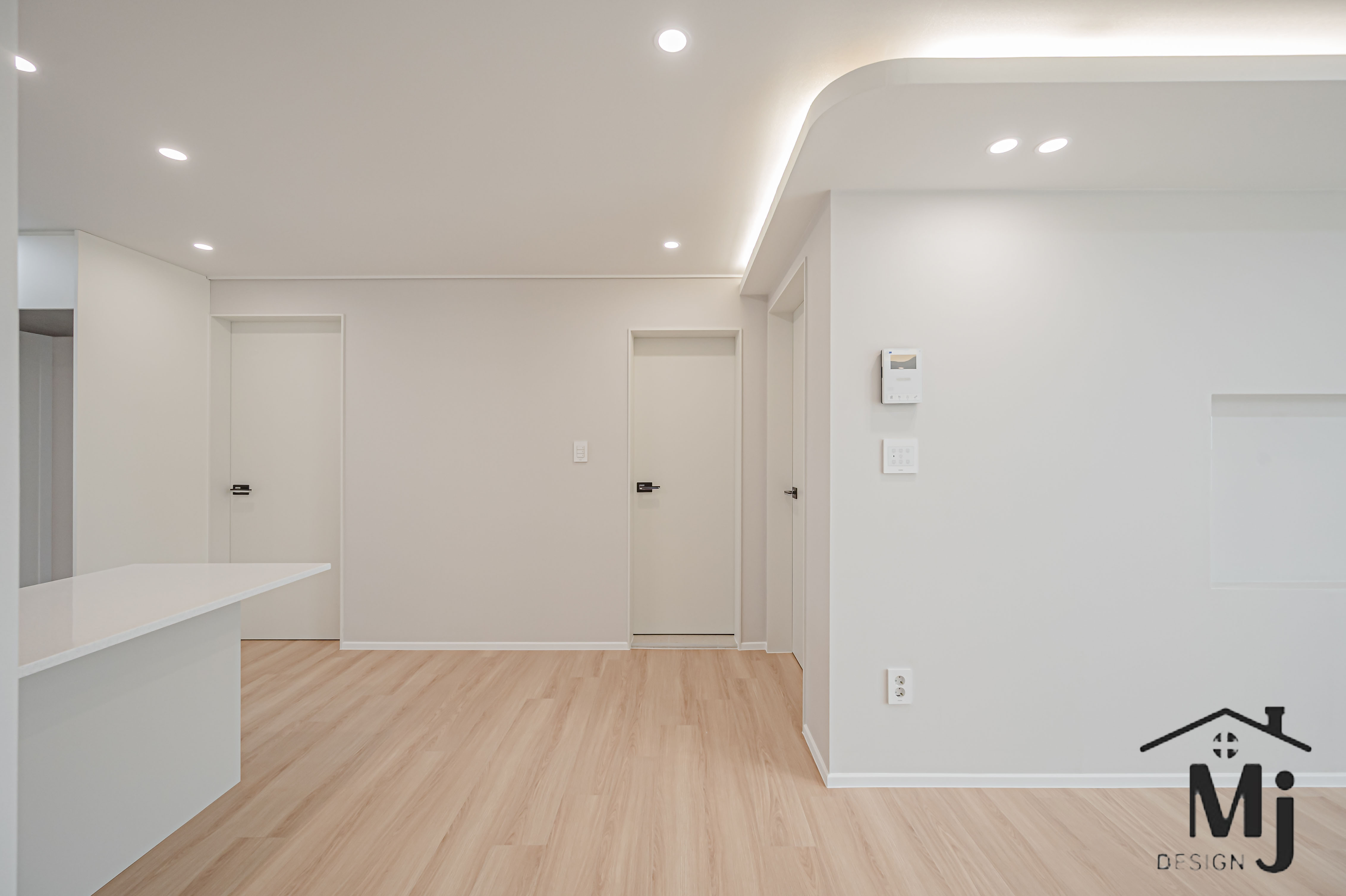 /user/m/mjdesign1837/editor/2404/574483b781fba63aaf377c85b8563000_1712564825_9304.jpg 이미지크게보기