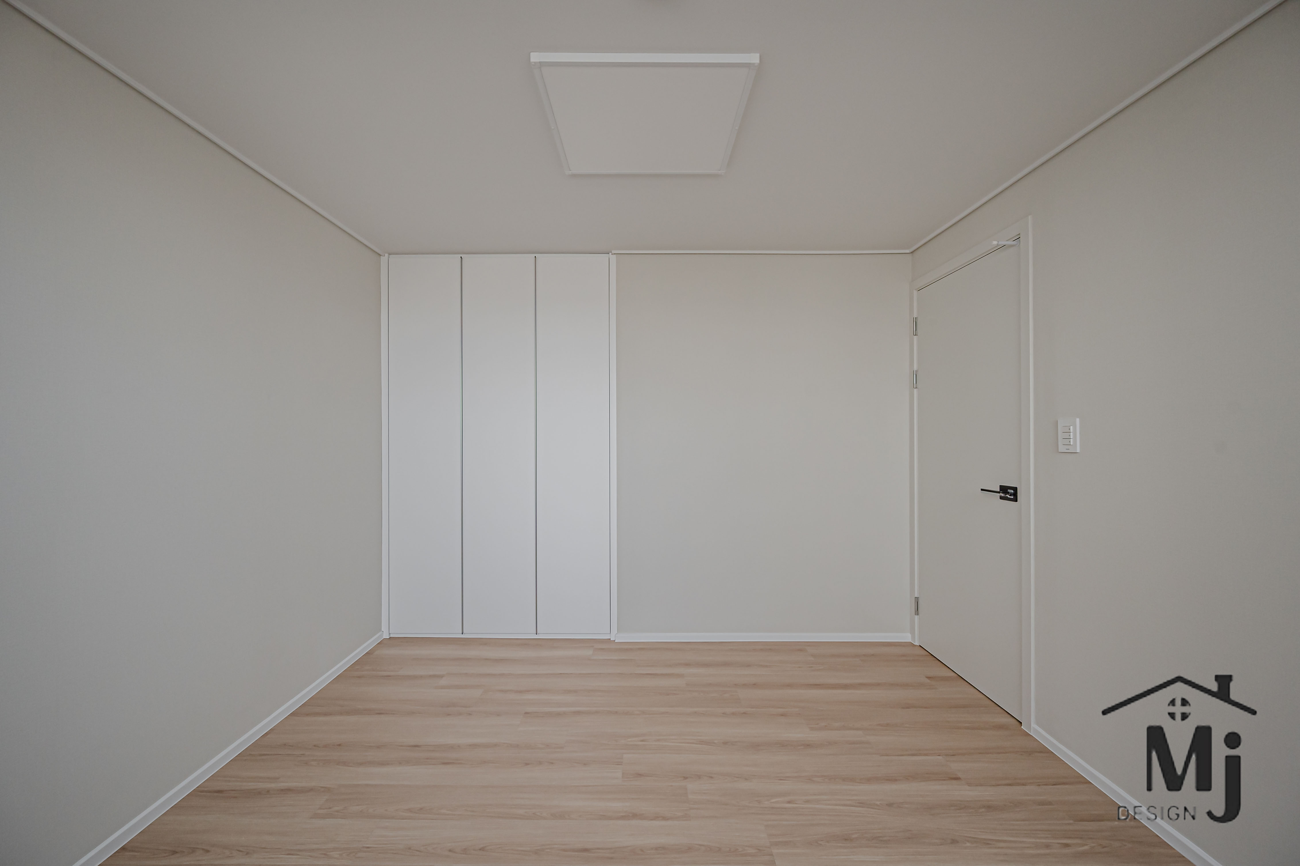 /user/m/mjdesign1837/editor/2404/574483b781fba63aaf377c85b8563000_1712564857_2449.jpg 이미지크게보기