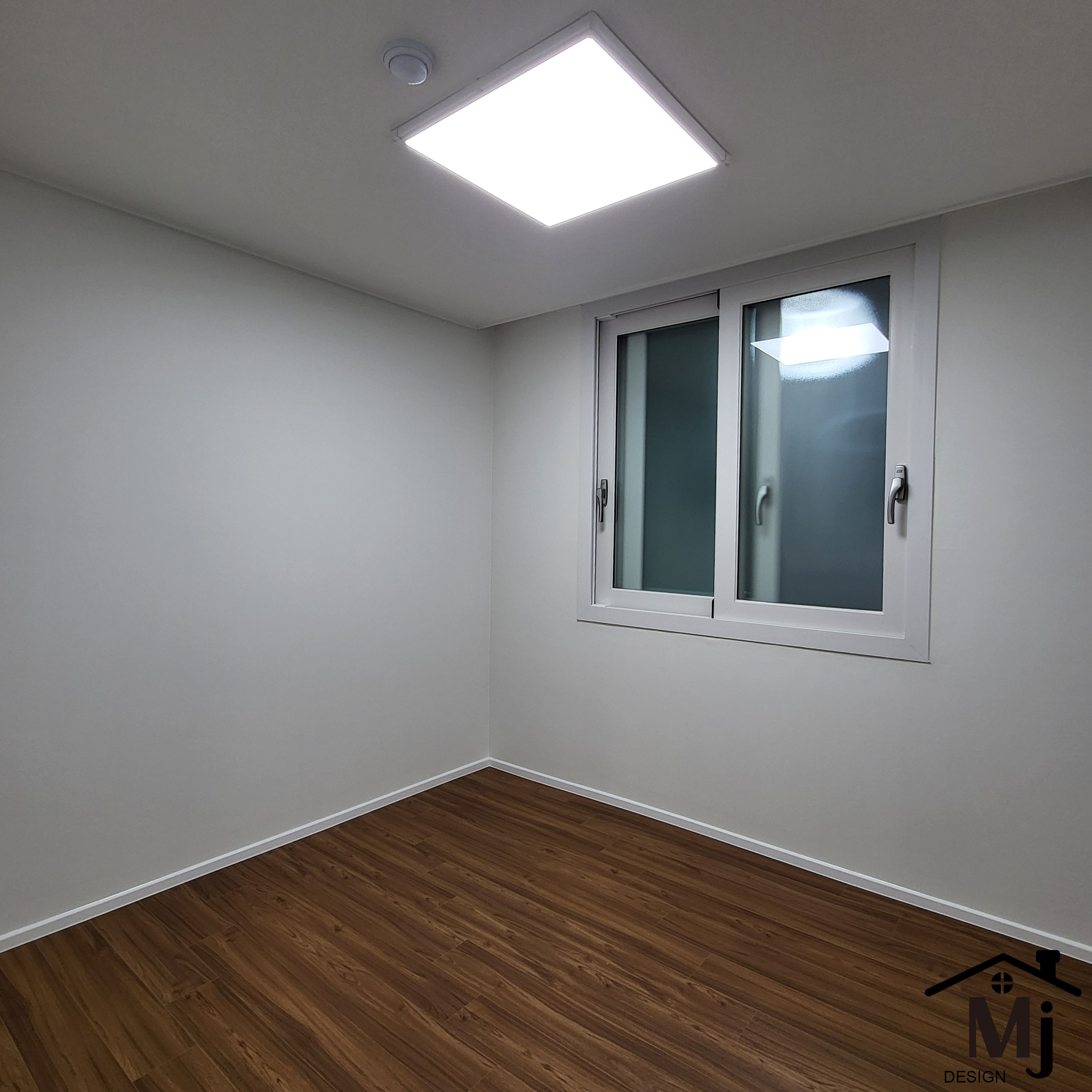 /user/m/mjdesign1837/editor/2404/63e7be586ea7bf05ee23f849e1332410_1713511416_0817.jpg 이미지크게보기