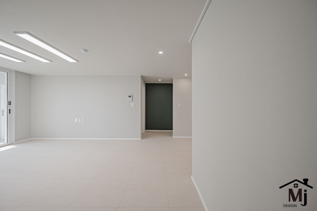 /user/m/mjdesign1837/editor/2405/b1bcb42110755104db65d49713be2b8d_1715847235_4483.jpg 이미지크게보기