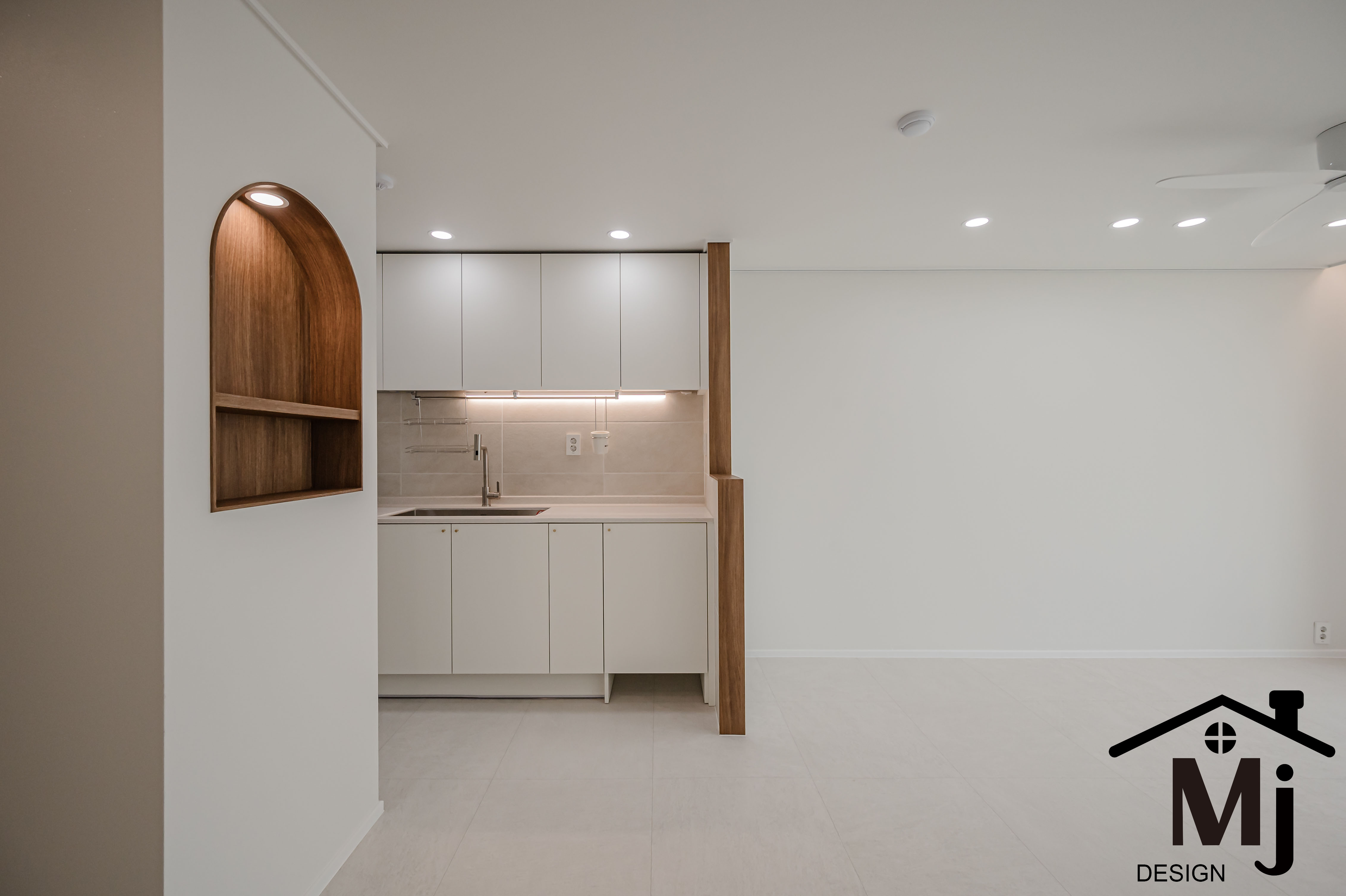 /user/m/mjdesign1837/editor/2406/3d3a12aed87fe2f881a5e9201e93cfcf_1719456994_6743.jpg 이미지크게보기