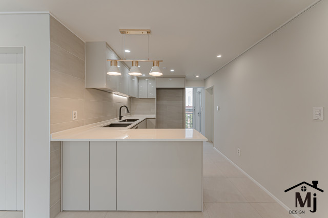 /user/m/mjdesign1837/editor/2406/97a1c2e9e178ca1fc6c24e5381d5fb8a_1719540363_4083.jpg 이미지크게보기