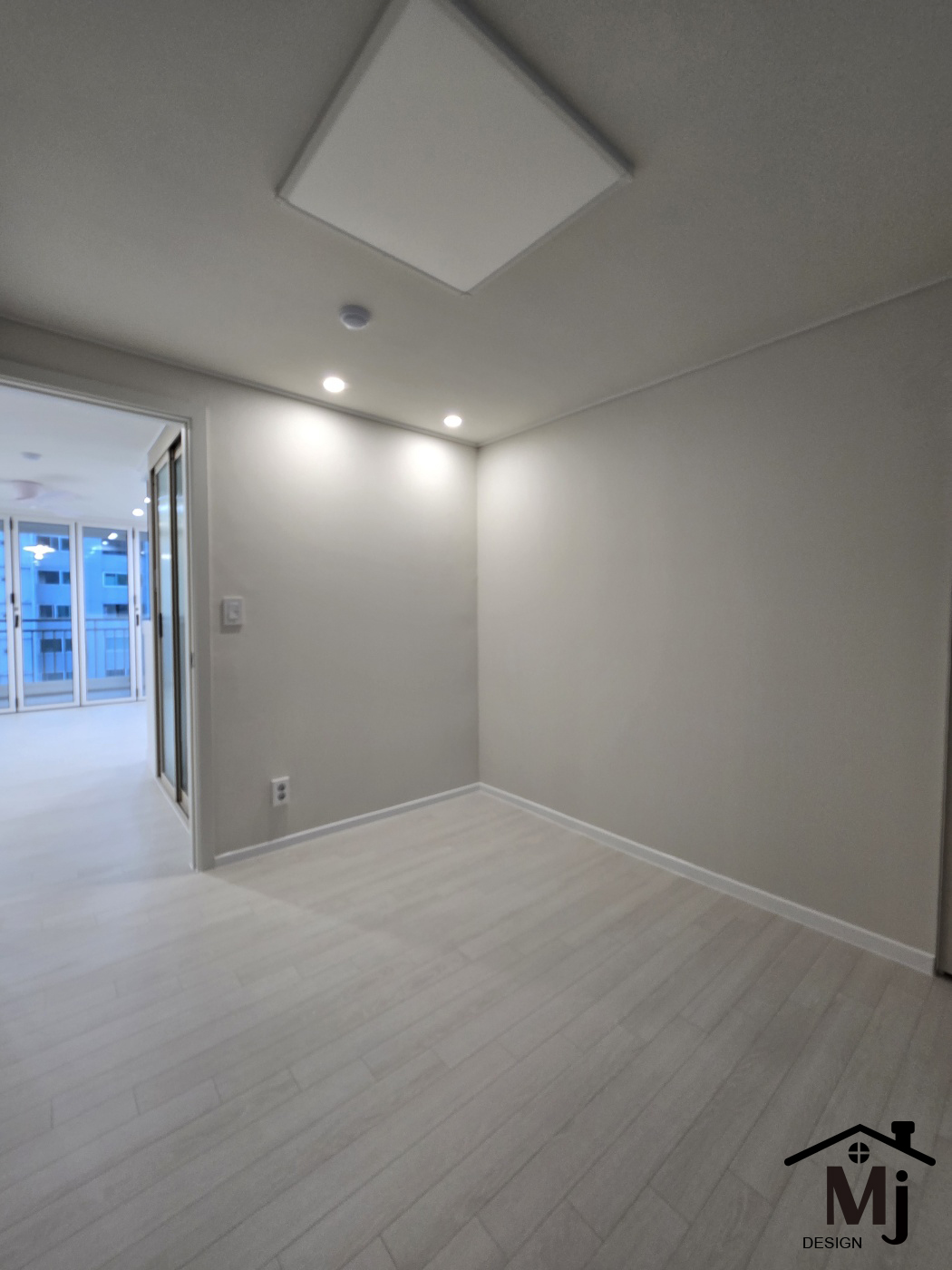 /user/m/mjdesign1837/editor/2409/ac2c70f61e1d25bb524486b063258834_1726194217_3065.jpg 이미지크게보기