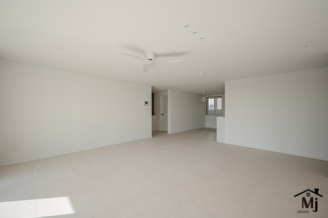 /user/m/mjdesign1837/editor/2410/ee64830726956861654c1939f61d664e_1729751584_2748.jpg 이미지크게보기