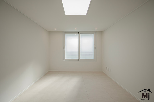 /user/m/mjdesign1837/editor/2410/ee64830726956861654c1939f61d664e_1729751638_6349.jpg 이미지크게보기