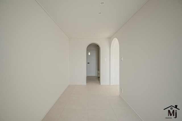 /user/m/mjdesign1837/editor/2410/ee64830726956861654c1939f61d664e_1729751649_5512.jpg 이미지크게보기