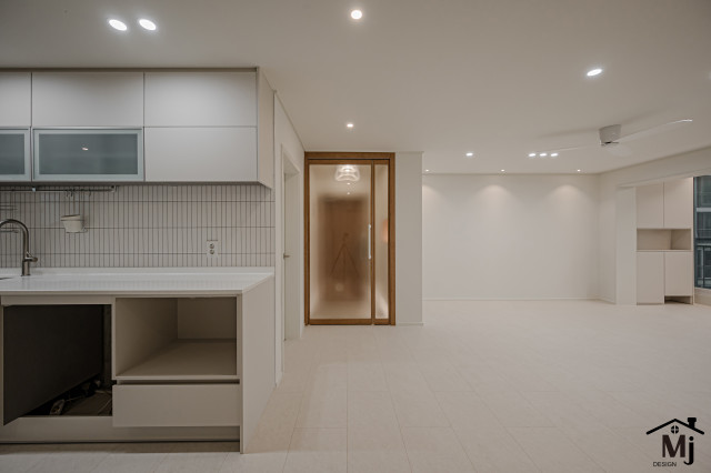 /user/m/mjdesign1837/editor/2411/605f230dab66eebe0322dda9f6b09c4e_1730882848_0663.jpg 이미지크게보기