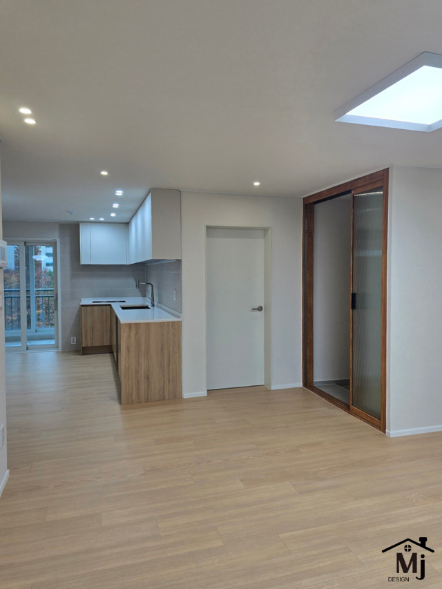 /user/m/mjdesign1837/editor/2411/acfdcbed1b5aae9088cdab2f629a044f_1732171122_1368.jpg 이미지크게보기