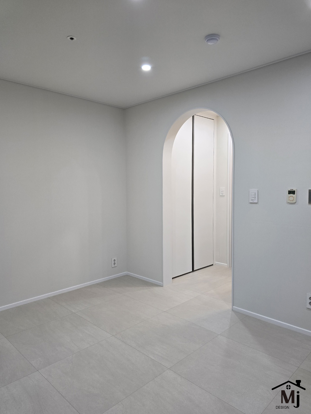 /user/m/mjdesign1837/editor/2412/d727354e99a7af3f5f647df1948a427f_1734333973_2974.jpg 이미지크게보기