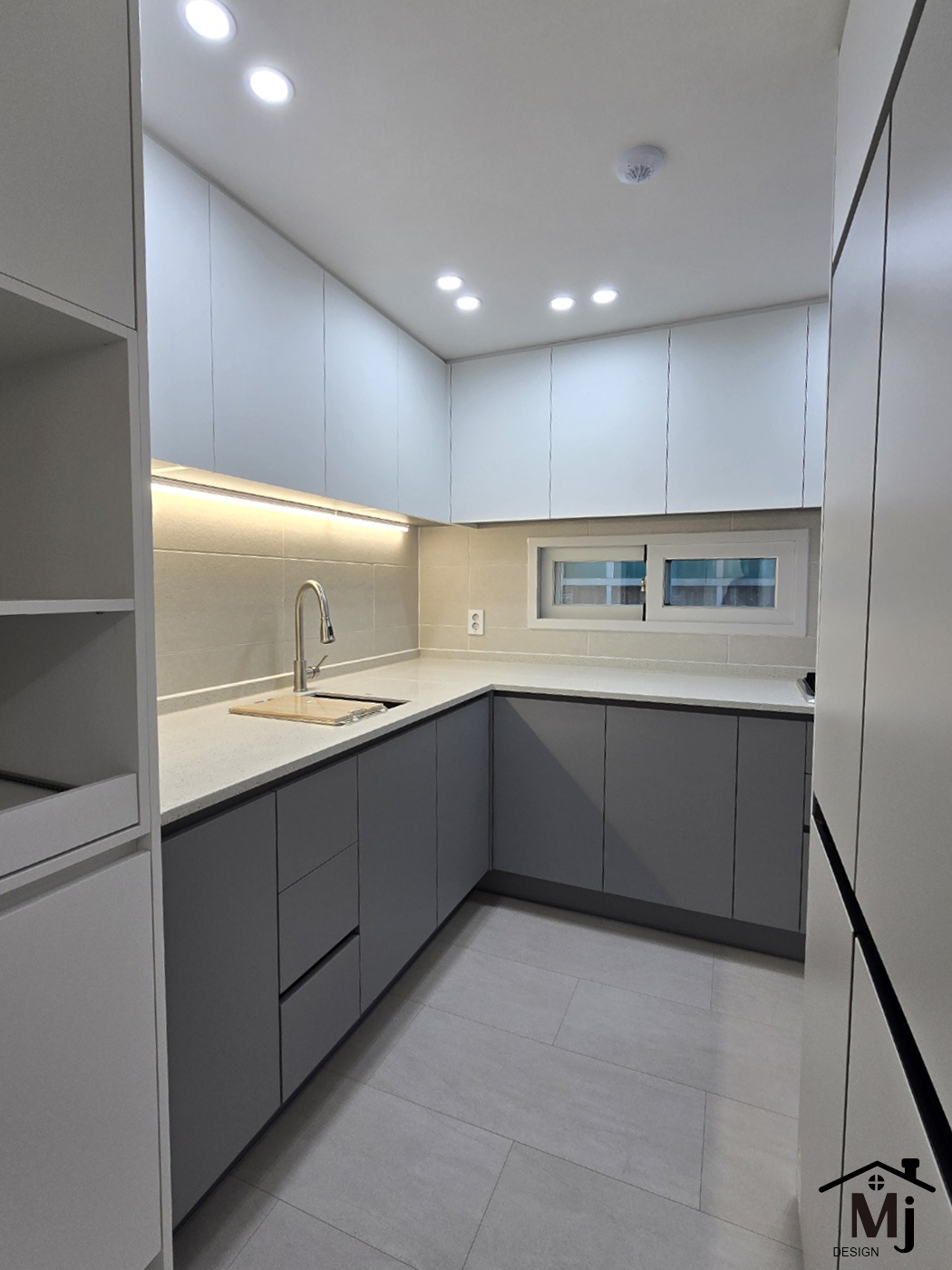 /user/m/mjdesign1837/editor/2412/db84742f527d62bcaadf528a67bf48d2_1733289399_9997.jpg 이미지크게보기