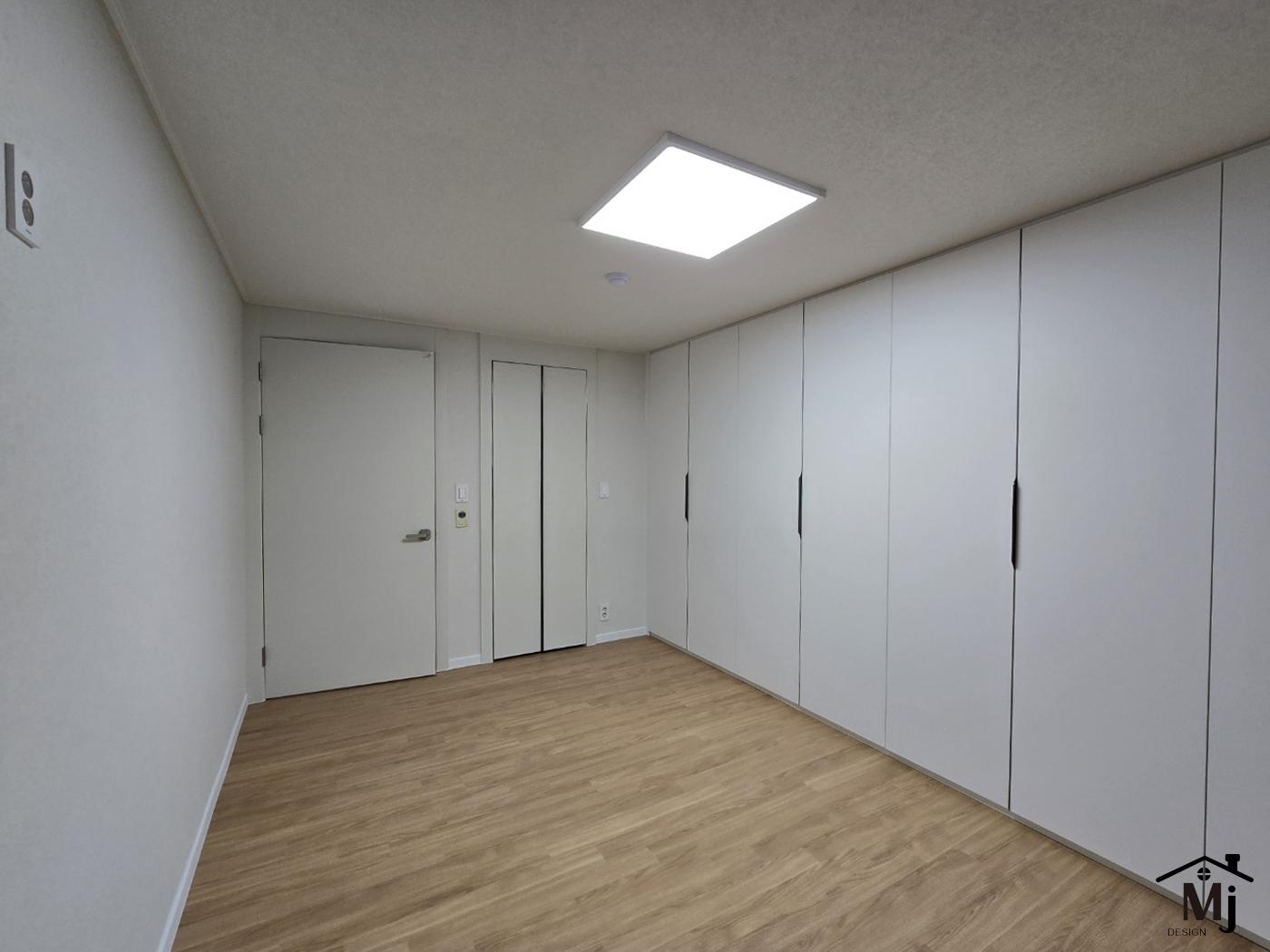 /user/m/mjdesign1837/editor/2502/04b56c41cbf73afad2a25dcff7dba8fc_1738716571_8573.jpg 이미지크게보기