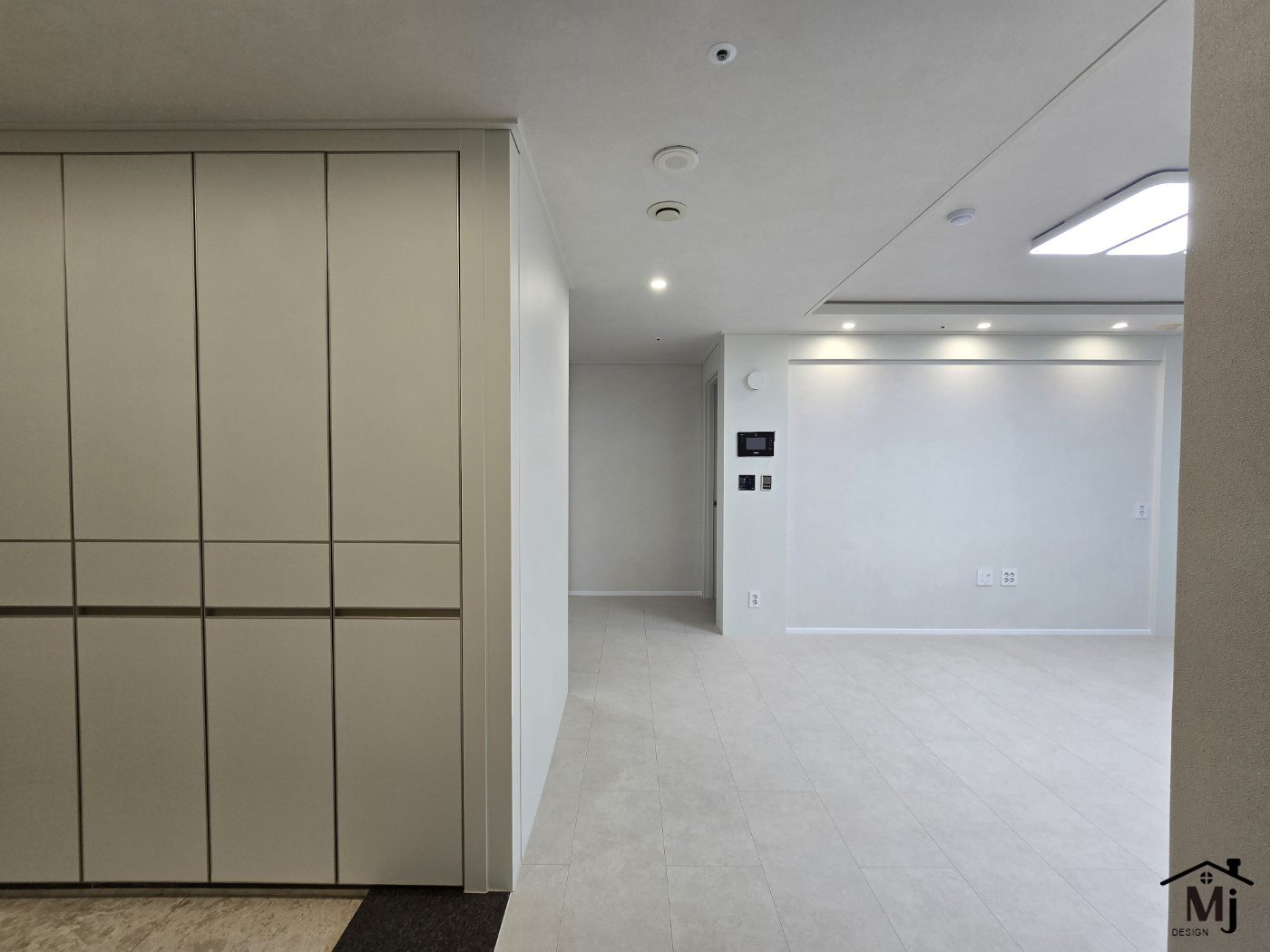 /user/m/mjdesign1837/editor/2502/ff23230a49b2733508b024a275738659_1739859639_8387.jpg 이미지크게보기