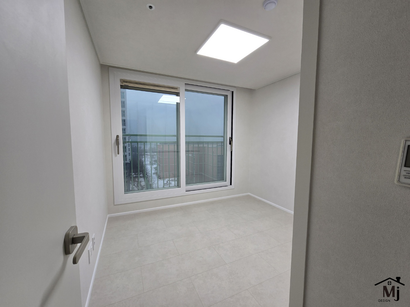 /user/m/mjdesign1837/editor/2502/ff23230a49b2733508b024a275738659_1739859665_7524.jpg 이미지크게보기