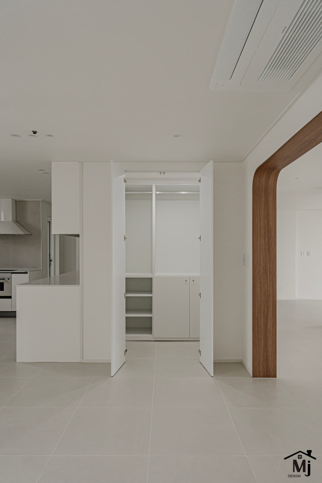 /user/m/mjdesign1837/editor/2507/e26c50a4231bc1215bbbb83b8bb2f1f1_1752904339_2917.jpg 이미지크게보기