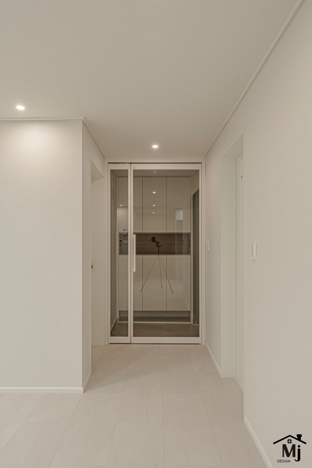 /user/m/mjdesign1837/editor/2507/e26c50a4231bc1215bbbb83b8bb2f1f1_1752904563_0691.jpg 이미지크게보기