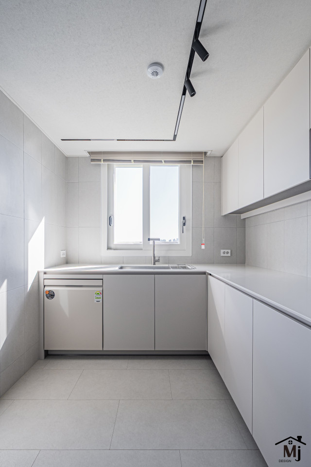 /user/m/mjdesign1837/editor/2509/1d0f4169b4a1c5fd1c0d9fdc485497c5_1758074365_2667.jpg 이미지크게보기