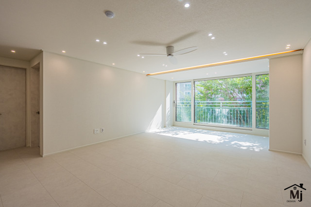 /user/m/mjdesign1837/editor/2510/c192550757ed9d5e62a7b59696622051_1760423760_0795.jpg 이미지크게보기