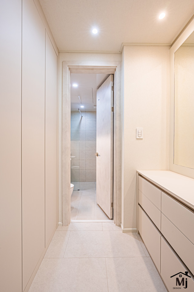 /user/m/mjdesign1837/editor/2510/c192550757ed9d5e62a7b59696622051_1760423806_5192.jpg 이미지크게보기