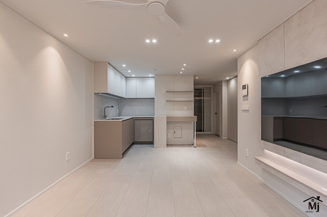 /user/m/mjdesign1837/editor/2511/0a2f7400a4a8d6867f33742ff1f0529e_1764229171_7421.jpg 이미지크게보기