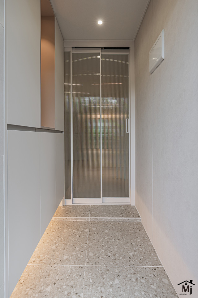 /user/m/mjdesign1837/editor/2511/0a2f7400a4a8d6867f33742ff1f0529e_1764229202_1148.jpg 이미지크게보기