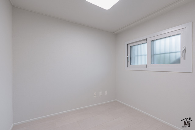 /user/m/mjdesign1837/editor/2511/0a2f7400a4a8d6867f33742ff1f0529e_1764229217_3284.jpg 이미지크게보기