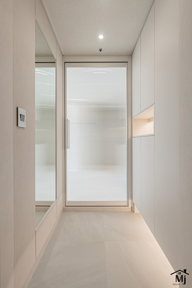 /user/m/mjdesign1837/editor/2511/f13076974aaa0d746eada36ab5c4ab83_1763532471_7324.jpg 이미지크게보기