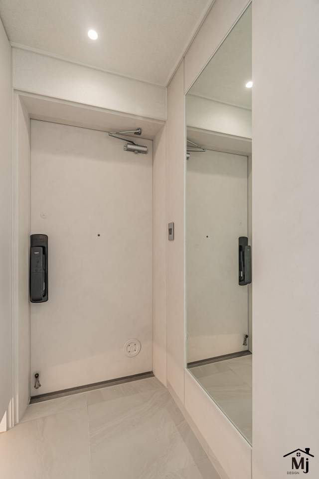 /user/m/mjdesign1837/editor/2511/f13076974aaa0d746eada36ab5c4ab83_1763532471_8987.jpg 이미지크게보기